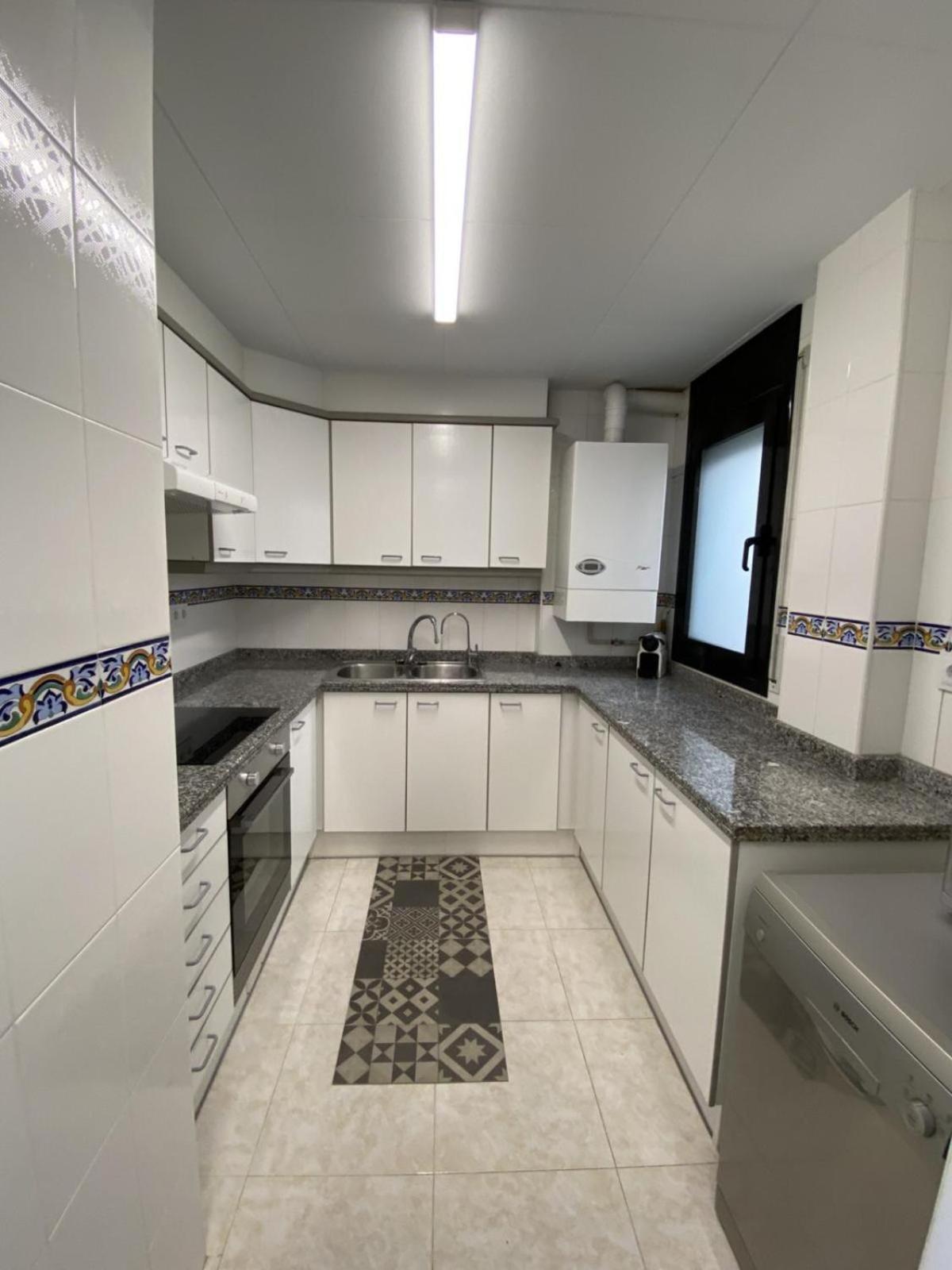 Vivalidays Yolanda Apartment กาเลญา ภายนอก รูปภาพ