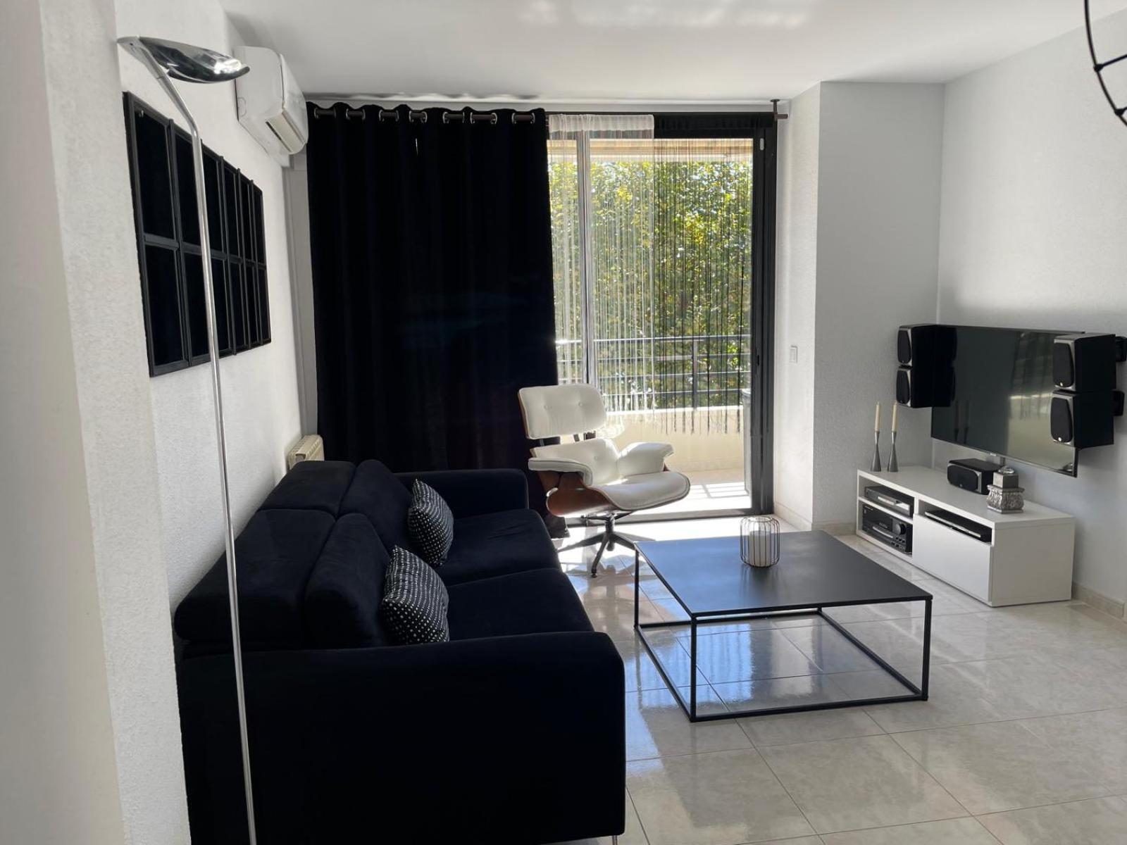Vivalidays Yolanda Apartment กาเลญา ภายนอก รูปภาพ